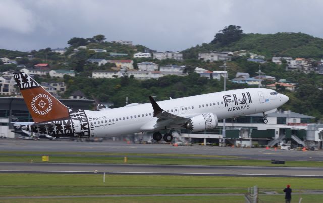 Boeing 737 MAX 8 (DQ-FAB) - DQ-FAB jetting off to Nadi from Wellington Airport's runway 16.