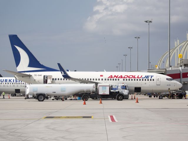 Boeing 737-800 (TC-SAE) - Sabiha Gökçen airport, Istanbul, Turkey | 15 SEP 2014.