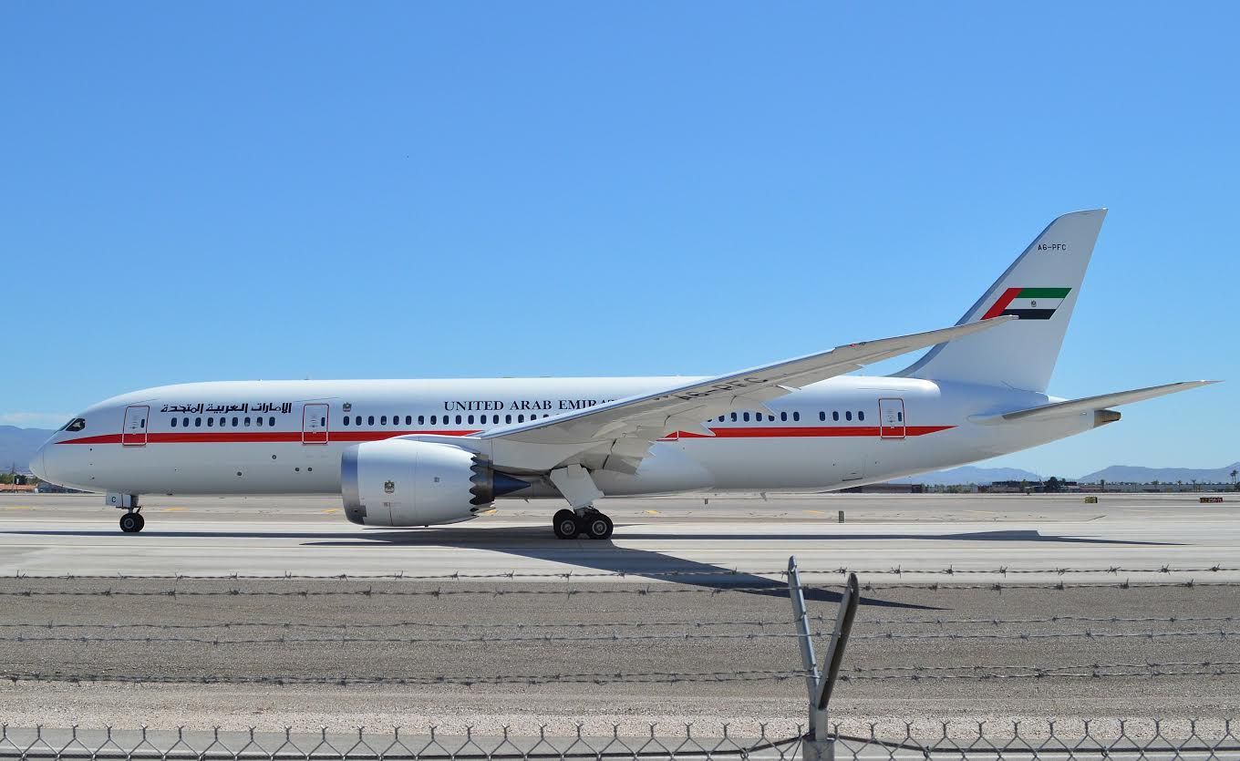 Boeing 787-8 (A6-PFC)