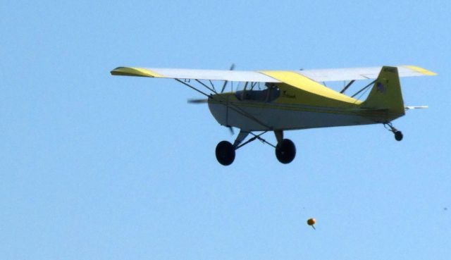 Experimental  (N71460) - "Pumpkins Away" at the Great Pumpkin Fly-In for this 2005 Flagor Kenneth E dakota HAWK Experimental in the Autumn of 2022.