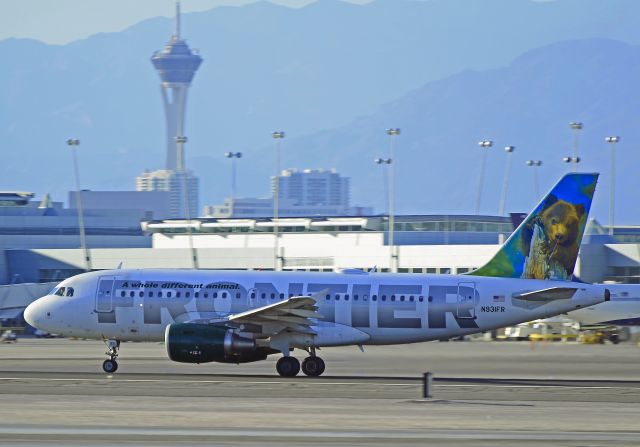 Airbus A319 (N931FR) - Frontier Airlines Airbus A319-111 N931FR / 931 (cn 2253) "Jo-jo the bear cub"    Las Vegas - McCarran International (LAS / KLAS)  USA - Nevada, May 26, 2011  Photo: Tomás Del Coro