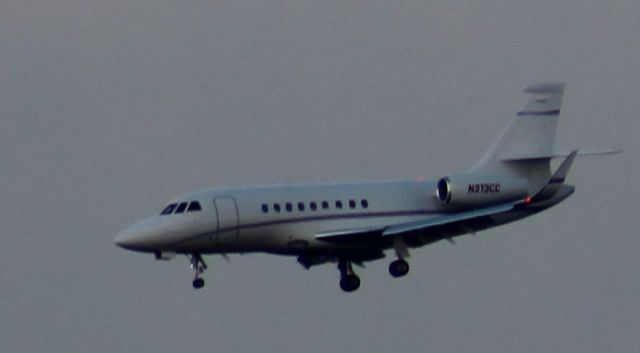 Dassault Falcon 2000 (N313CC)