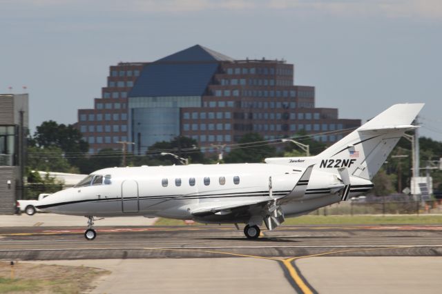 Hawker 800 (N22NF)
