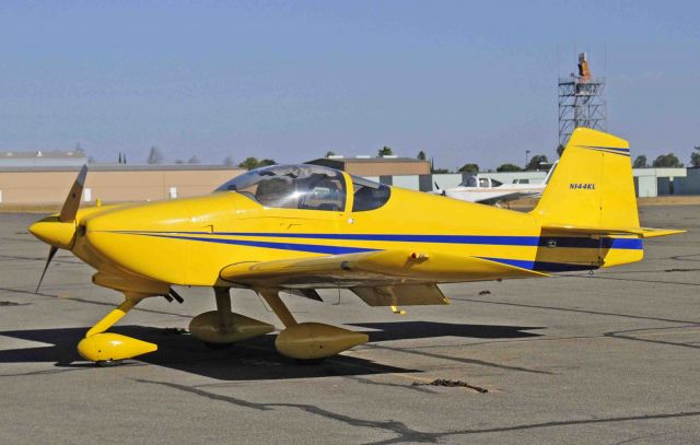 Vans RV-6 (N144KL)