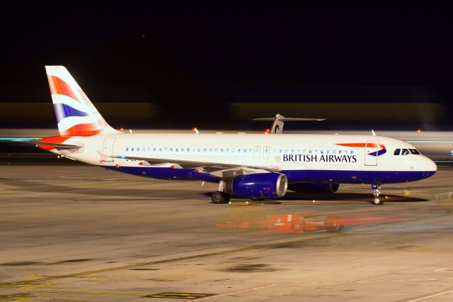 Airbus A320 (G-GATM) - TENERIFE SUR