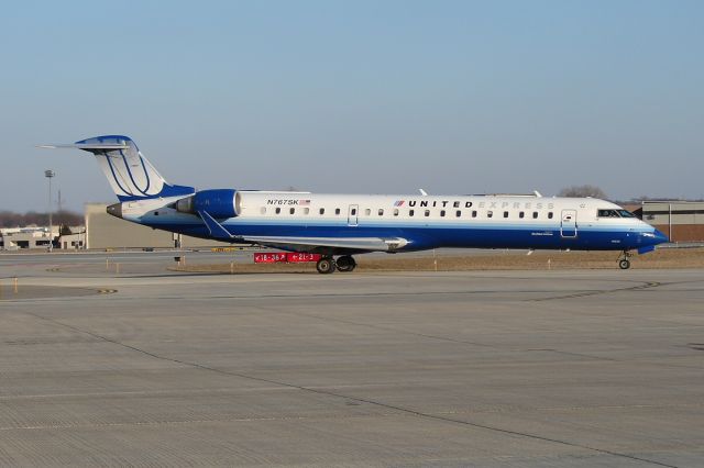 Canadair Regional Jet CRJ-700 (N767SK)