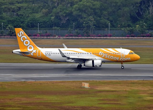 Airbus A320 (9V-TRN)