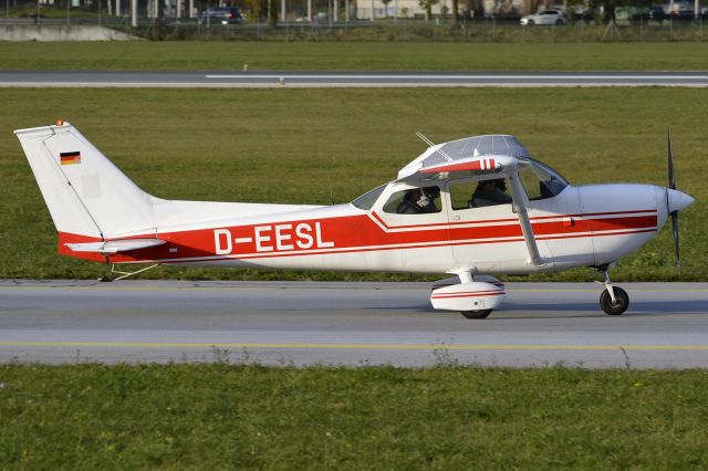 Cessna Skyhawk (D-EESL)