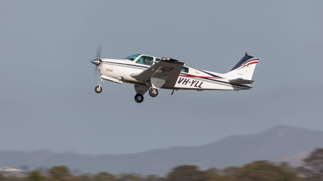 Beechcraft Bonanza (36) (VH-YLL)