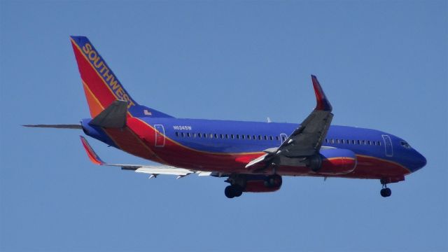 BOEING 737-300 (N634SW) - N634SW Southwest Airlines Boeing 737-300br /Age 18.7 Yearsbr /Approaching KSJC