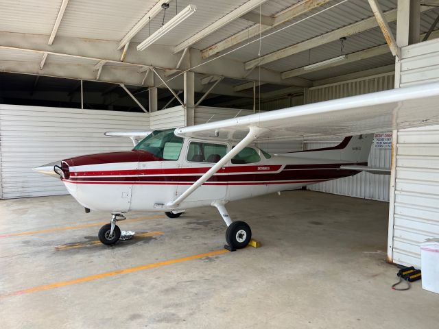 Cessna Skyhawk (N4851G)
