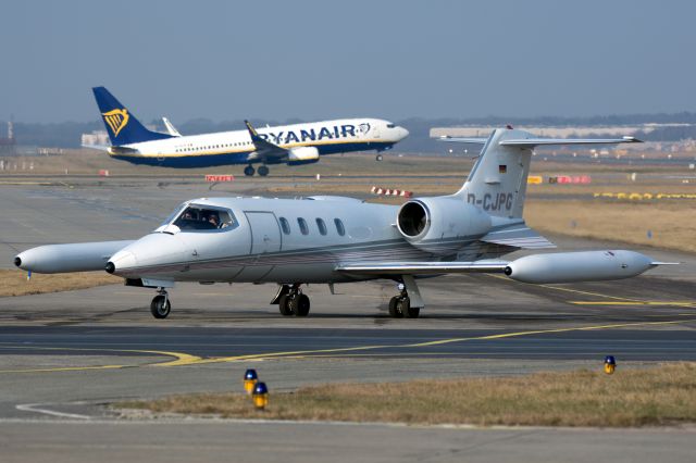 Learjet 35 (D-CJPG)