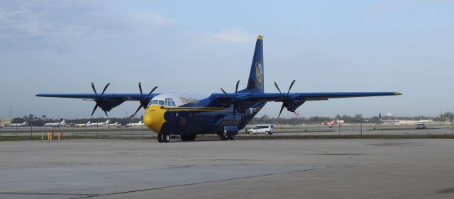 Lockheed C-130 Hercules (17-0000) - 5-7-21 airshow "Fat Albert"