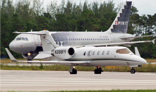 Learjet 31 (N288FF)