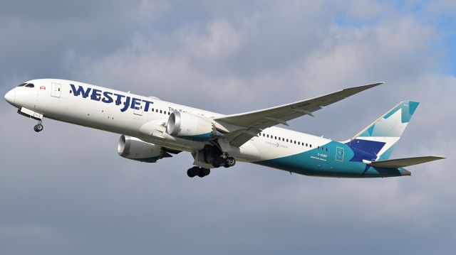Boeing 787-9 Dreamliner (C-GURP)