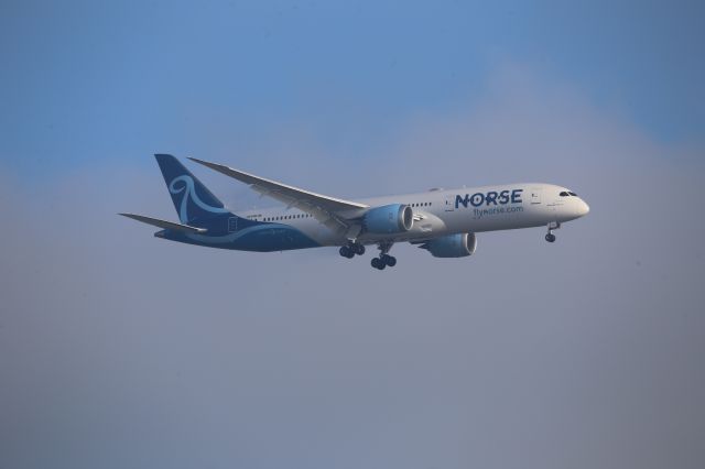 Boeing 787-9 Dreamliner (LN-FND)