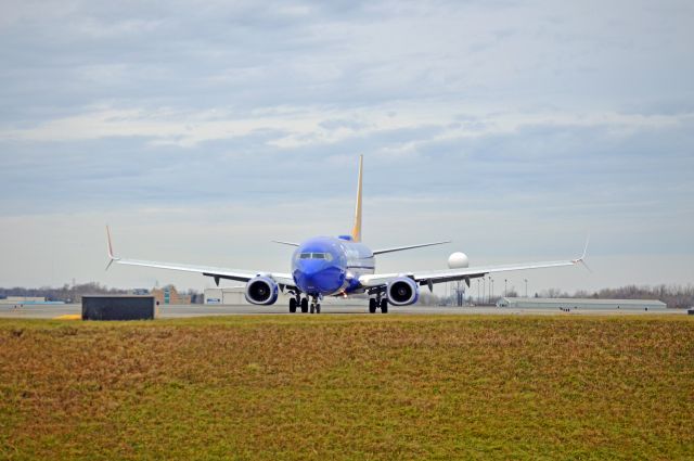 Boeing 737-800 —