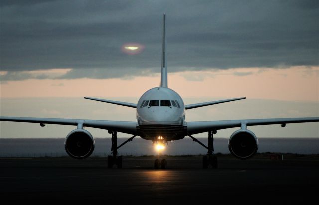 Tupolev Tu-214 (RA-64010) - Santa Maria Island International Airport - LPAZ. February 20, 2022.