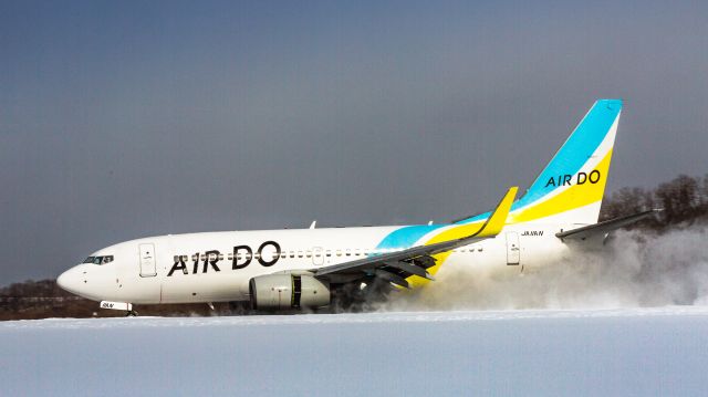 Boeing 737-700 (JA11AN) - Hokkaido International Airlines / Boeing 737-781br /Jan.11.2016 Hakodate Airport [HKD/RJCH] JAPAN