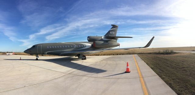 Dassault Falcon 7X (N7X)