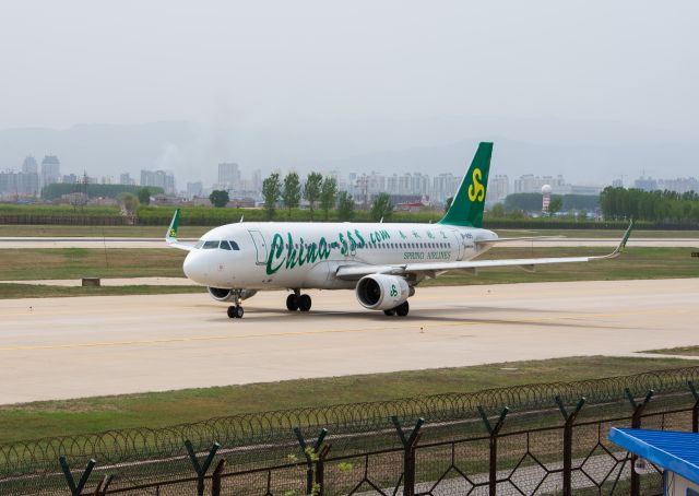 Airbus A320 (B-1895)