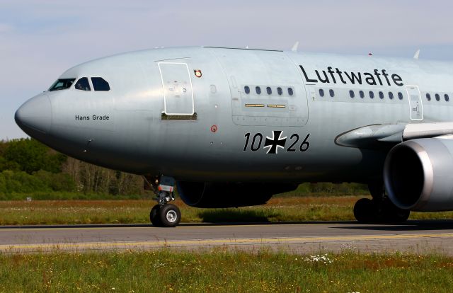 Airbus A310 (N1026)
