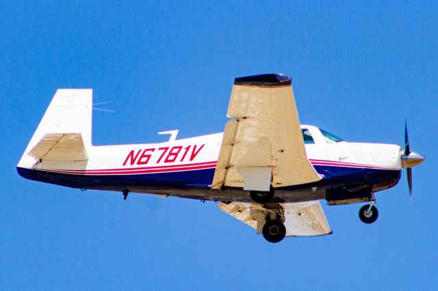 Mooney M-20 (N6781V)
