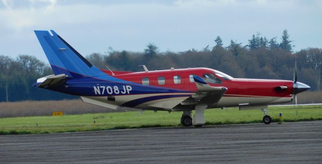 Grumman G-40 Avenger (N708JP) - N708JP departing CVO on 28th November 2021.