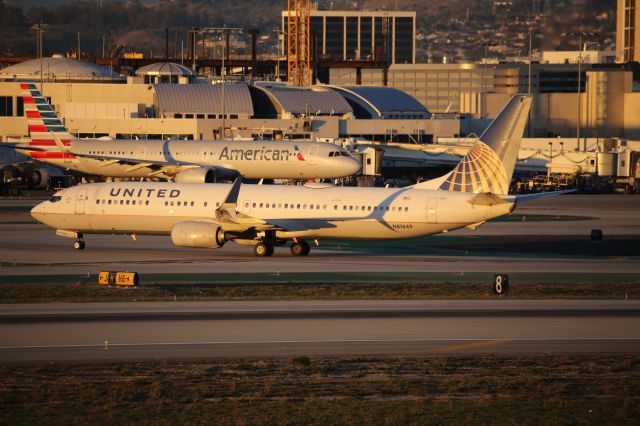 Boeing 737-900 (N81449)