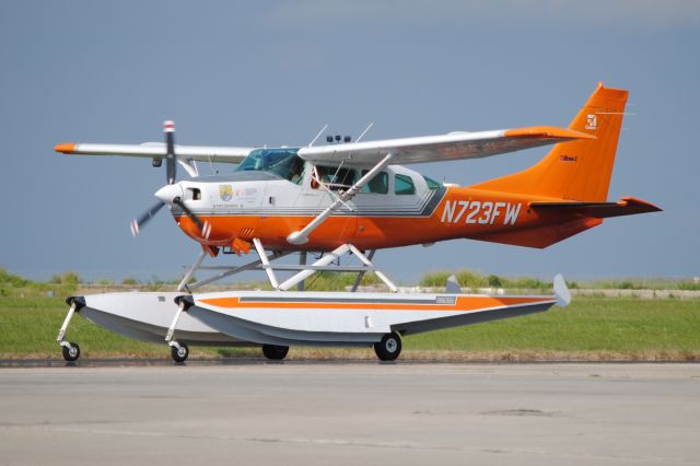 Cessna 206 Stationair (N723FW)