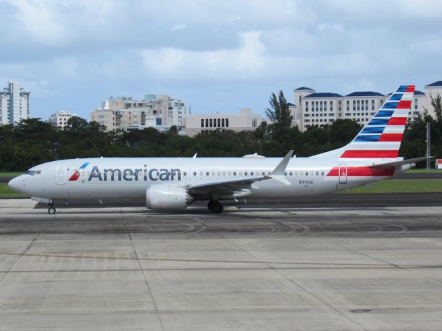 Boeing 737 MAX 8 (N316SE)