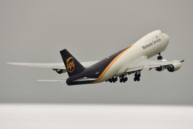 BOEING 747-8 (N609UP) - SDF WX Diversion 05-14-23 5-L headed back to SDF