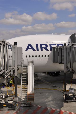 Airbus A380-800 (F-HPJB) - AirFrance Airbus A380-861 F-HPJB in Paris Charles de Gaulle Airport