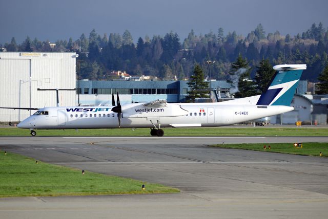 de Havilland Dash 8-400 (C-GVWE)