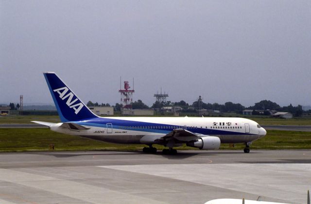 BOEING 767-300 (JA8240) - Taxing at Kagoshima Intl Airport on 1988/06/19