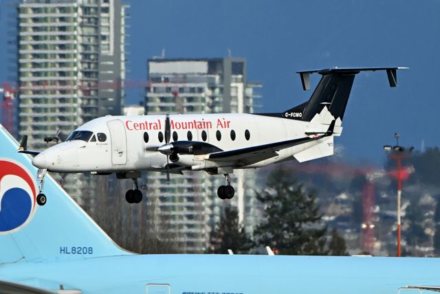 Beechcraft 1900 (C-FCMO)