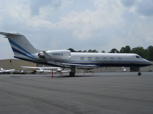 Gulfstream Aerospace Gulfstream IV (N588LS)