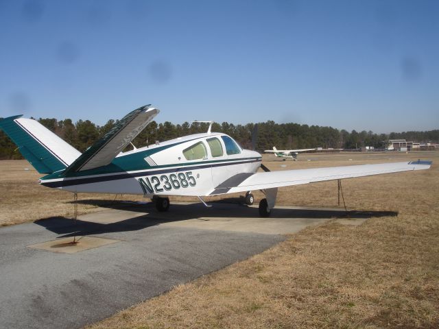 Beechcraft 35 Bonanza (N23685)