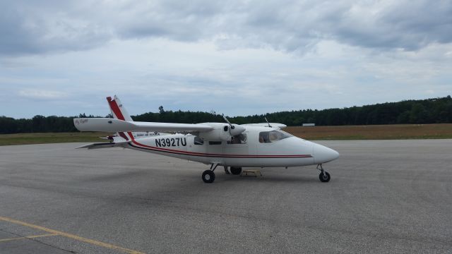 Partenavia P-68 (N3927U) - About to depart for KCVX