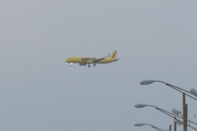 Airbus A321 (N667NK) - Landing Runway: 27L. IFR. Squawk 0751. Operating as "Spirit Wings" NKS912/NK912 on 8/04/2018.