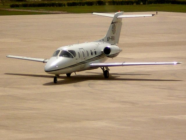 Hawker 800 (AP-RBA)