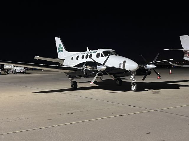 Beechcraft King Air 90 (N1095W)