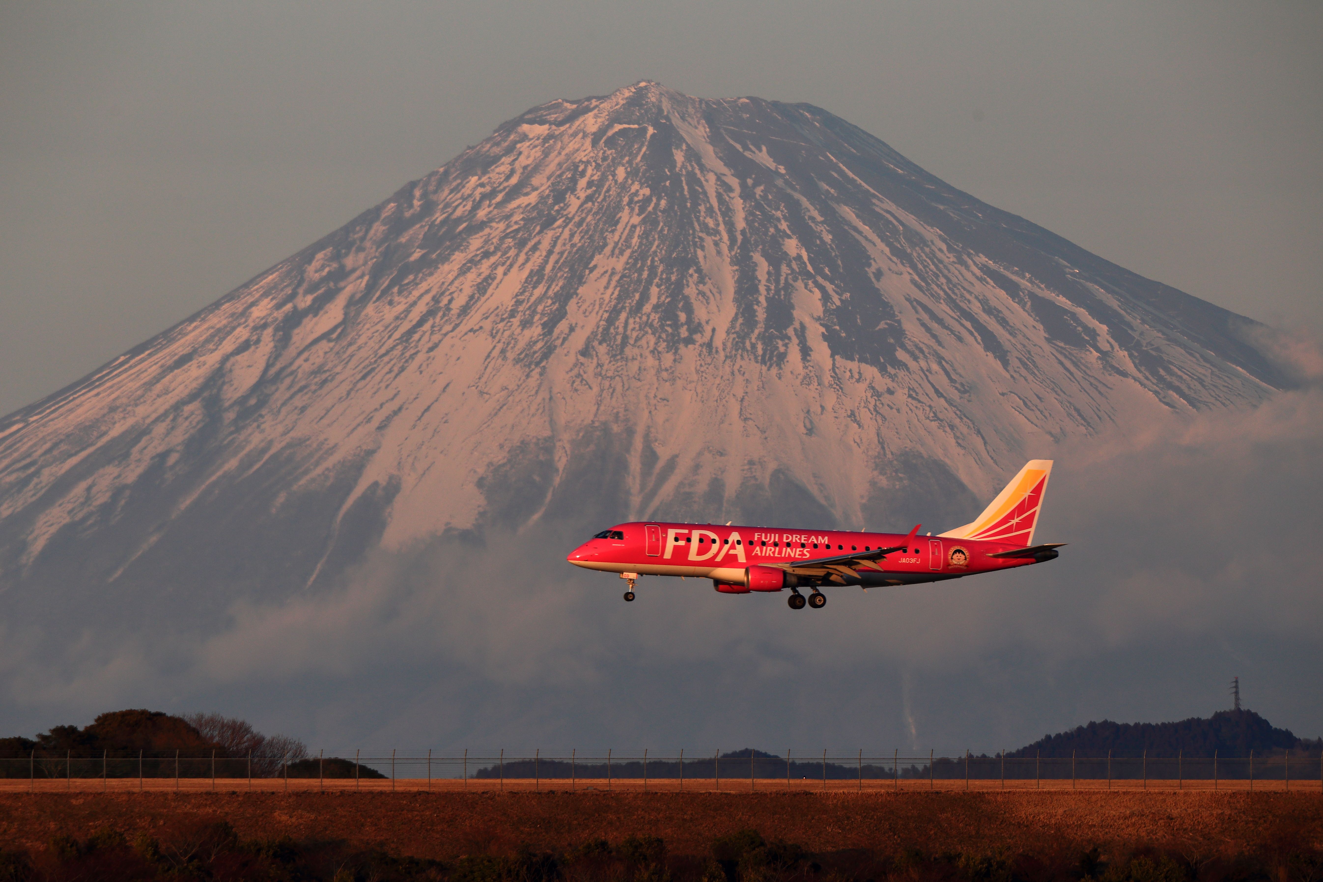 JA03FJ — - The most popular mountain in Japan is Fuji-yama with FDA-Maruchan pink!!