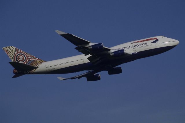 Boeing 747-400 (G-BNLK) - Departure at Narita Intl Airport Rwy16R on 1998/11/21