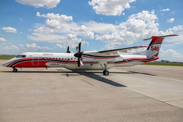 de Havilland Dash 8-400 (C-FFZE) - "Fireguard 546" clearing customs after arriving from MWH.