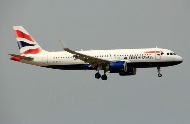 Airbus A320neo (G-TTNA)