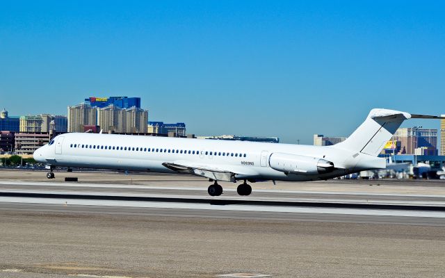 McDonnell Douglas MD-83 (N969NS) - Justice Prisoner & Alien Transportation System (JPATS) N969NS McDonnell Douglas MD-83 C/N 53063 - Las Vegas - McCarran International (LAS / KLAS) USA - Nevada, October 20, 2011 Photo: Tomás Del Coro