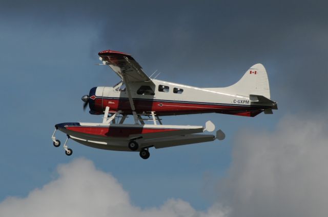 De Havilland Canada DHC-2 Mk1 Beaver (C-GXPM) - Picture taken at Vintage Wing of Canada Open House 18-sept-2010