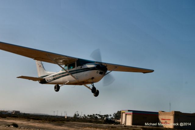 Cessna Skylane (N36NH)