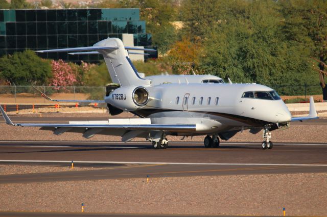 Bombardier Challenger 300 (N782BJ)